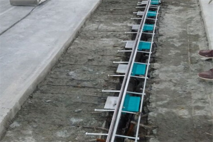 AFJ型地面伸缩缝